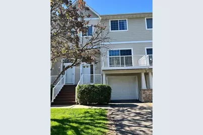 454 Willoughby Way W, Hopkins, MN 55305 - Photo 1