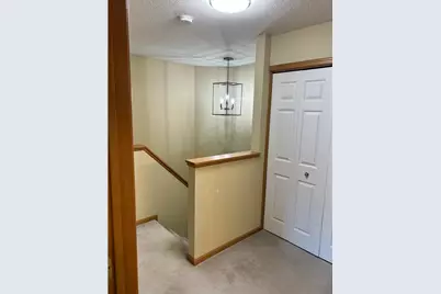 454 Willoughby Way W, Hopkins, MN 55305 - Photo 9