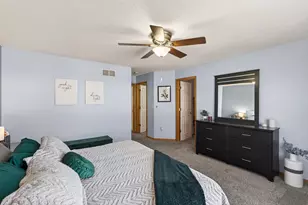 8530 Grove Cir, Shakopee, MN 55379 - Photo 7