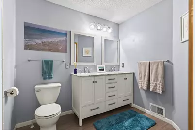 8530 Grove Circle, Shakopee, MN 55379 - Photo 17