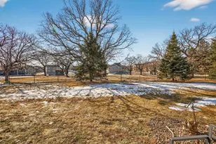 8530 Grove Cir, Shakopee, MN 55379 - Photo 27