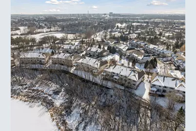 621 Crane Creek Lane, Eagan, MN 55121 - Photo 41