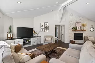 8475 Hidden Bay Trail N, Lake Elmo, MN 55042 - Photo 13