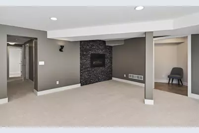 8475 Hidden Bay Trail N, Lake Elmo, MN 55042 - Photo 35