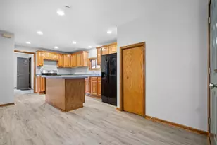 1067 Hatch Ave, Saint Paul, MN 55103 - Photo 17