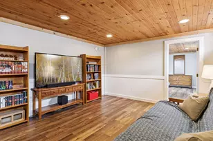 1084 3rd St E, Saint Paul, MN 55106 - Photo 23