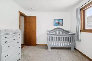 1084 3rd St E, Saint Paul, MN 55106 - Photo 13