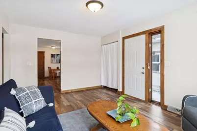 1084 3rd Street E, Saint Paul, MN 55106 - Photo 5