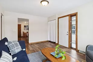 1084 3rd St E, Saint Paul, MN 55106 - Photo 5