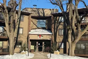 7601 W 101st St, Bloomington, MN 55438 - Photo 1