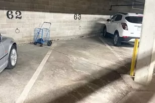 7601 W 101st St, Bloomington, MN 55438 - Photo 13