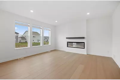 18339 Glancy Way, Lakeville, MN 55068 - Photo 5