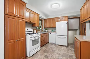 2846 Sumter Ave N, New Hope, MN 55427 - Photo 7