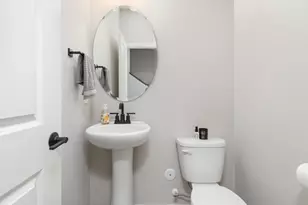 4876 Avery Ct, Eagan, MN 55123 - Photo 19