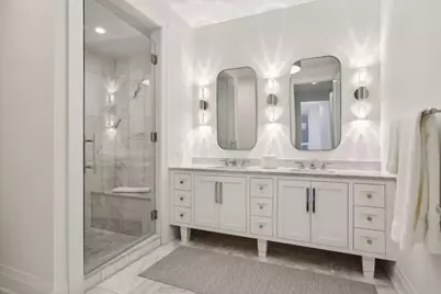 1111 W River Parkway #12E, Minneapolis, MN 55415 - Photo 15