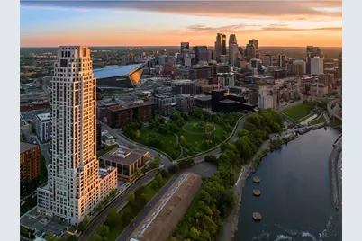 1111 W River Parkway #12E, Minneapolis, MN 55415 - Photo 1