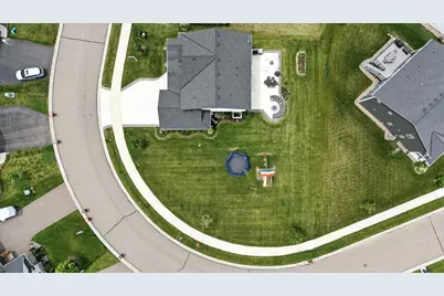 6439 Alvina Court, Inver Grove Heights, MN 55077 - Photo 5