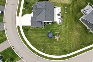 6439 Alvina Ct, Inver Grove Heights, MN 55077 - Photo 5