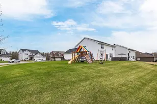 6439 Alvina Ct, Inver Grove Heights, MN 55077 - Photo 53