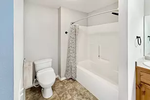 194 Shetland Ln, Lino Lakes, MN 55014 - Photo 11