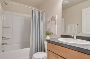 6810 32nd St S, Fargo, ND 58104 - Photo 27