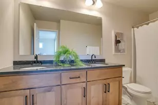 6810 32nd St S, Fargo, ND 58104 - Photo 17