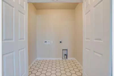 6810 32 Street S, Fargo, ND 58104 - Photo 21
