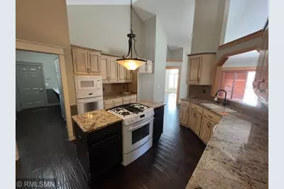 2005 Great Oaks Drive, Burnsville, MN 55337 - Photo 5