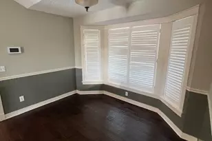 2005 Great Oaks Dr, Burnsville, MN 55337 - Photo 3