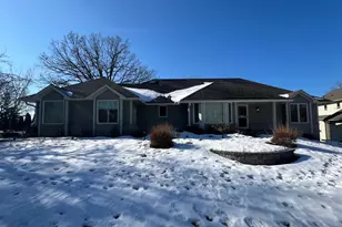 2005 Great Oaks Dr, Burnsville, MN 55337 - Photo 1