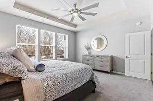 4648 Benjamin Pl, Woodbury, MN 55129 - Photo 21