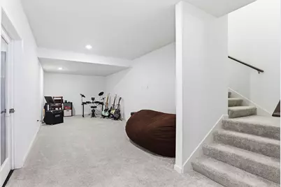 4648 Benjamin Place, Woodbury, MN 55129 - Photo 41