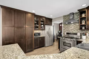 4190 Braddock Trail, Eagan, MN 55123 - Photo 13