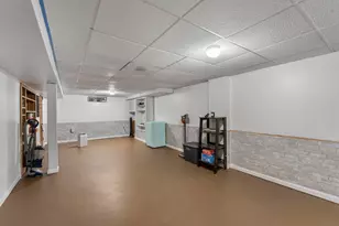 1673 Craig Pl, Saint Paul, MN 55119 - Photo 13