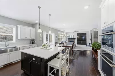 3721 Strawberry Lane, Chanhassen, MN 55331 - Photo 21