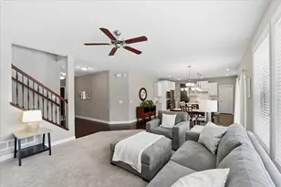 3721 Strawberry Ln, Chanhassen, MN 55331 - Photo 15