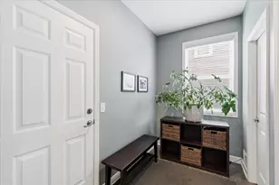 3721 Strawberry Ln, Chanhassen, MN 55331 - Photo 27