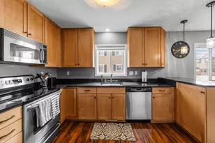 6572 Regency Ln, Eden Prairie, MN 55344 - Photo 31