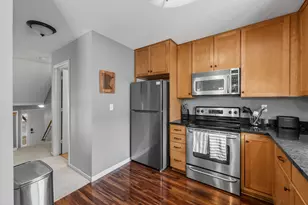 6572 Regency Ln, Eden Prairie, MN 55344 - Photo 35