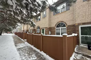 6572 Regency Ln, Eden Prairie, MN 55344 - Photo 3