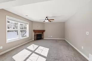 3259 Lakewood Trl, Woodbury, MN 55129 - Photo 7