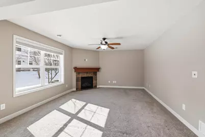 3259 Lakewood Trail, Woodbury, MN 55129 - Photo 9