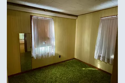 911 Maple Avenue, Bird Island, MN 55310 - Photo 5