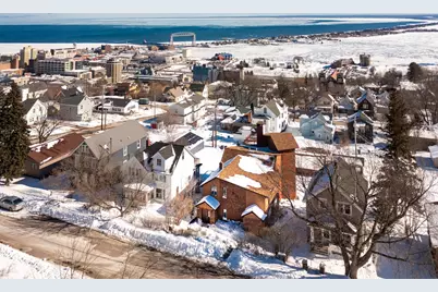 814 W 5th Street, Duluth, MN 55806 - Photo 87