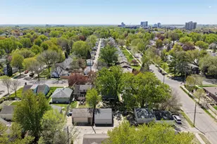 2916 W 60th St, Minneapolis, MN 55410 - Photo 23