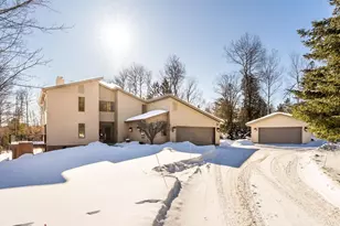 1722 N Rd, Duluth, MN 55811 - Photo 9