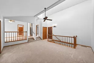 8909 42nd St N, Lake Elmo, MN 55042 - Photo 7