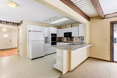 10406 Harriet Avenue S, Bloomington, MN 55420 - Photo 7