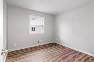 4105 Lowry Ave N, Robbinsdale, MN 55422 - Photo 7