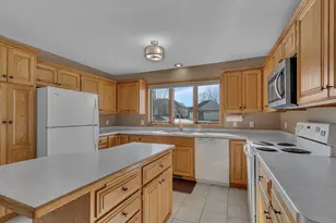 405 16th St N, Sauk Rapids, MN 56379 - Photo 5
